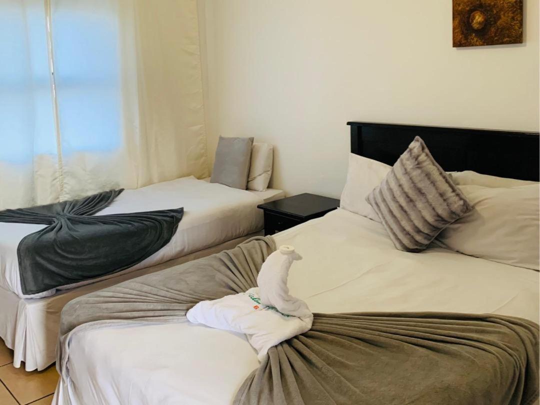 Palm Heaven B&B East London Extérieur photo